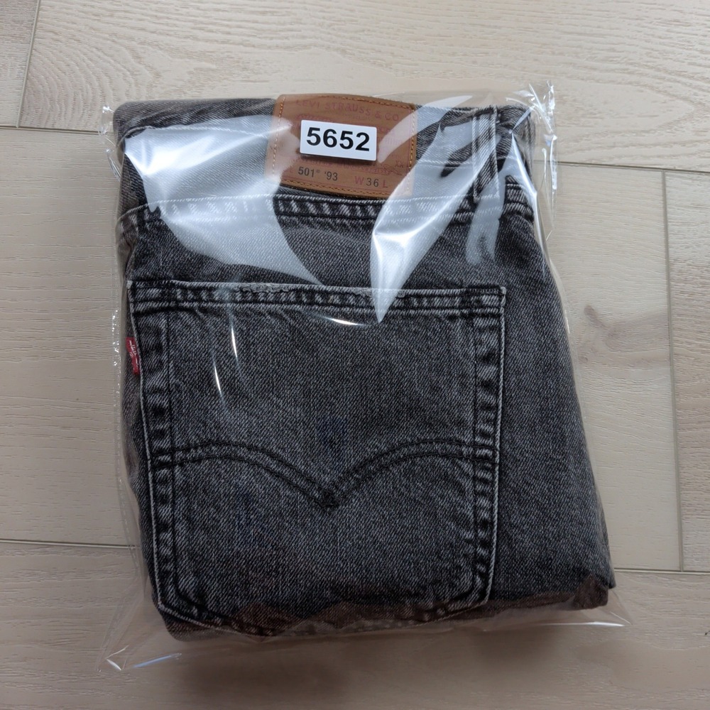 Levis Premium 501 93 Mens Washed Black Gray Denim Cut Off Shorts Size 36 - Picture 12 of 12